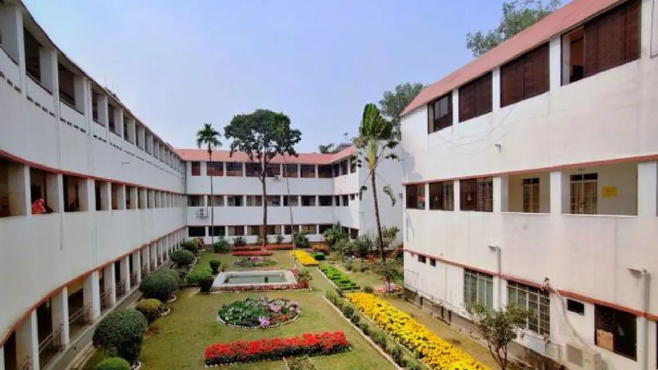 Holy Family Red Crescent Medical College campus or college building in Dhaka, Bangladesh